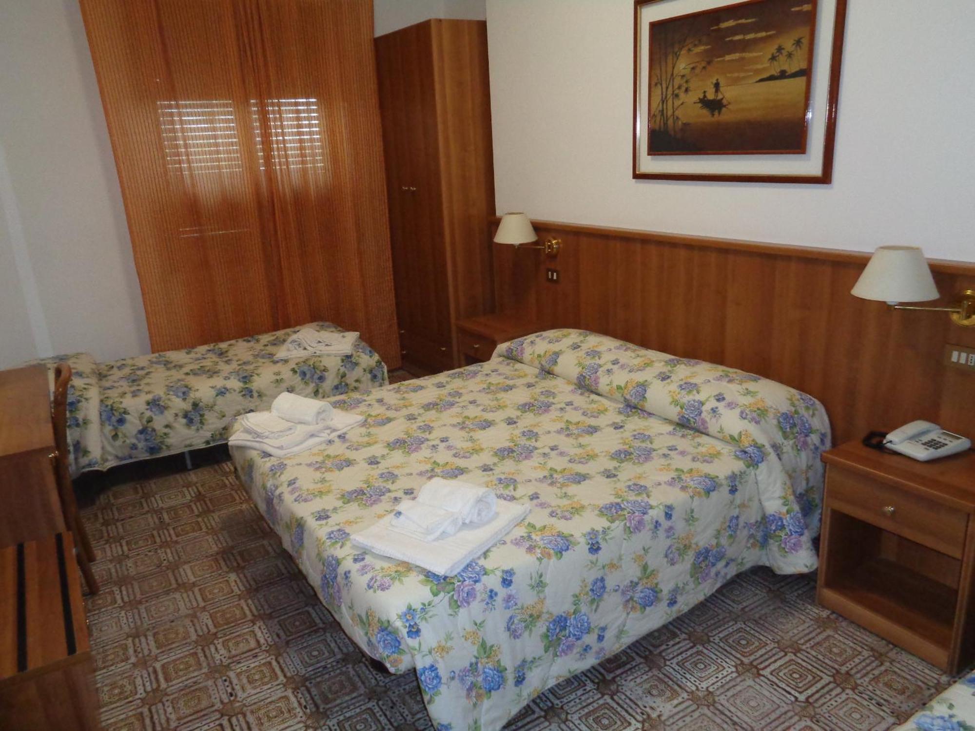 Hotel Rosati Chiusi Dış mekan fotoğraf